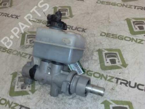 Used Brake master cylinder Brake master cylinder RENAULT TRUCKS MASCOTT Platform/Chassis 90 (86 hp) 40063807 40063807