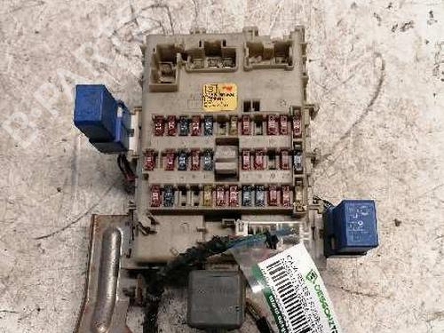 Used Fuse box NISSAN ALMERA II Hatchback (N16) 2.2 Di (110 hp) 21480136