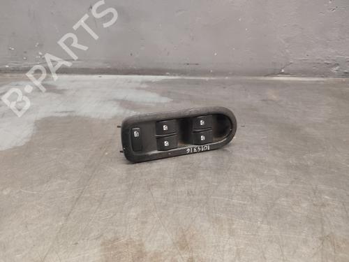 Used Left front window switch Left front window switch RENAULT SCÉNIC II (JM0/1_) [2003-2010] 21398933 21398933