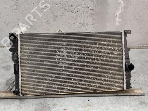 Used Water radiator BMW 3 (F30, F80) 318 d xDrive (143 hp) 28804621