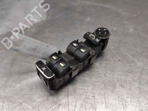 Used Left front window switch Left front window switch PEUGEOT 307 SW (3H) [2002-2009] 35723212 35723212