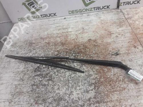 Used Front windshield wiper arm DAEWOO REZZO (U100) [2000-2025]  21463518