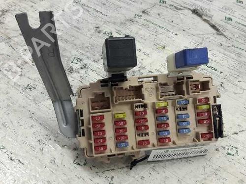 Used Fuse box NISSAN X-TRAIL I (T30) [2001-2013]  21453046