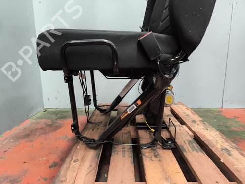 Right front seat IVECO DAILY VI Van 35S16, 35C16, 40C16, 50C16, 70C16 | BP38779001C16 - Image 3