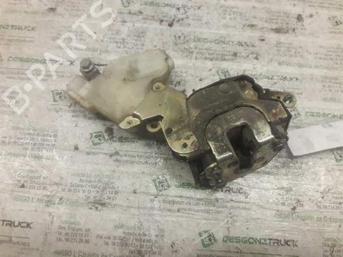 Used Front right lock NISSAN ALMERA II Hatchback (N16) [2000-2025]  21467970