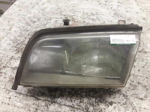Used Left headlight MERCEDES-BENZ C-CLASS (W202) [1993-2000]  21461192