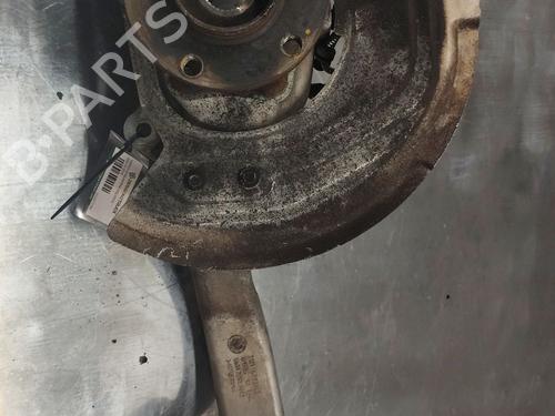 Used Left front steering knuckle BMW X5 (E70) xDrive 30 d (235 hp) 29498613