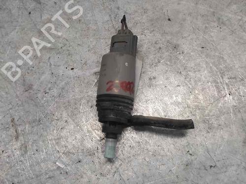 Used Washer pump BMW 1 (E87) 120 d (163 hp) 21411646