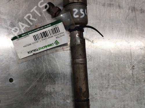 Used Injector MERCEDES-BENZ C-CLASS (W203) C 220 CDI (203.006) (136 hp) 30043865