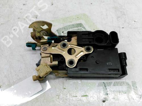 Used Front left lock DAEWOO LANOS (KLAT) [1997-2025]  21433860