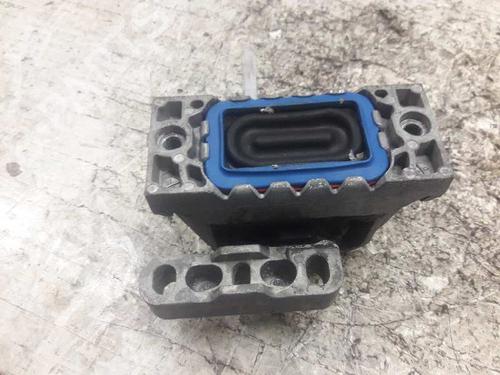 Engine mount VW GOLF PLUS V (5M1, 521)  | BP21460005M89 