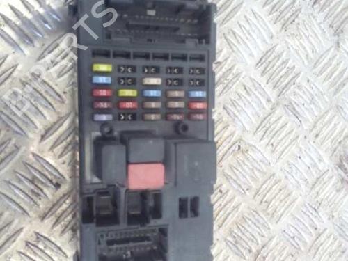 Used Fuse box Fuse box IVECO DAILY III Platform/Chassis 35 S 13,35 C 13 (125 hp) 40623728 40623728