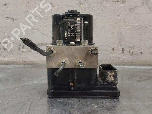 ABS pump TOYOTA YARIS (_P13_) 1.4 D (NLP130_, NLP130) | BP31320666M43 