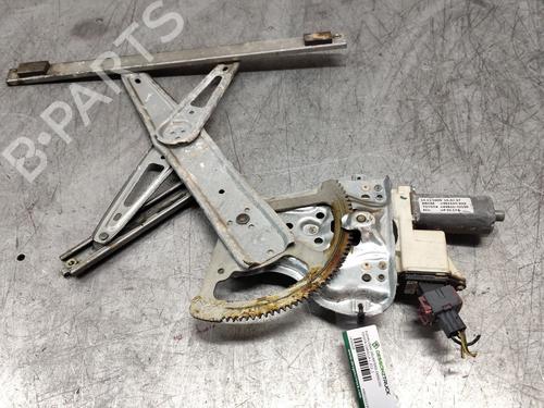 Used Front right window mechanism TOYOTA COROLLA (_E12_) 2.0 D-4D (CDE120R, CDE120L_) (110 hp) 26009819