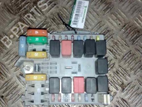 Used Fuse box Fuse box IVECO DAILY IV Platform/Chassis [2006-2012] 40623732 40623732