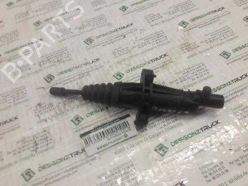Used Clutch slave cylinder PEUGEOT BOXER Van (244) [2001-2025]  21469357