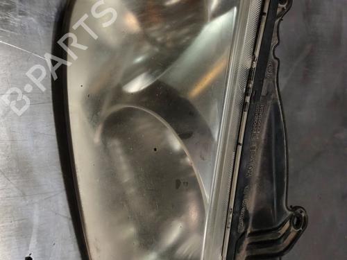 Used Right headlight KIA CERATO I Hatchback (LD) [2004-2010]  29618870