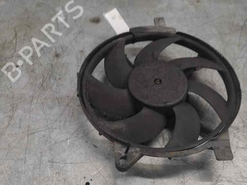 Used Radiator fan MERCEDES-BENZ VITO Van (W638) [1997-2003]  21408412