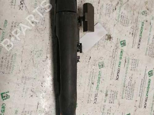 Used Front right exterior door handle RENAULT LAGUNA II (BG0/1_) [2001-2007]  21475422