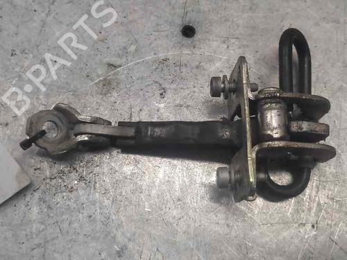 Used Hinge/Door check strap FIAT GRANDE PUNTO (199_) 1.4 16V (199BXG1B, 199AXG1B) (95 hp) 21411652