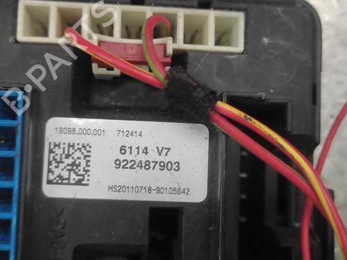 Fuse box BMW 1 (F20)  | BP21412050E1 
