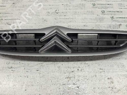 Used Grille CITROËN SAXO (S0, S1) 1.5 D (57 hp) 21450940