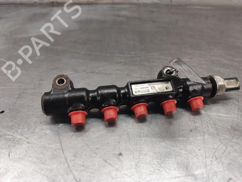 injection-rail-citroen-c4-picasso-i-mpv-ud_-2006-2007-2008-2009-2010-2011-2012-2013-2014-2015-32154796 main image