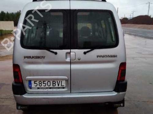 Rear wiper motor PEUGEOT PARTNER Box Body/MPV (5_, G_)  | BP21475031M102 