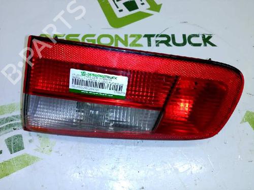 Used Right taillight RENAULT LAGUNA II (BG0/1_) [2001-2007]  21426556