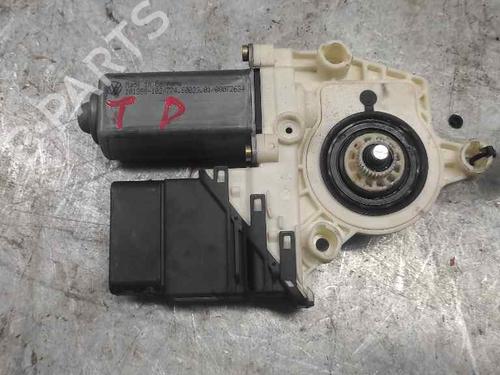 Portierruitmotor rechtsachter SEAT LEON (1M1) [1999-2006]  21412378