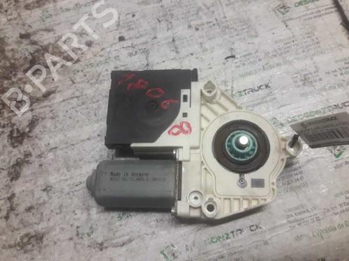 Used Left front window motor SEAT LEON (1P1) [2005-2013]  21470779