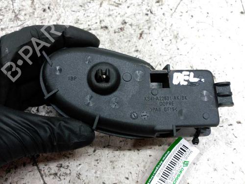 Venstre foran invendig håndtak FORD FOCUS I (DAW, DBW)  | BP21432315I13 