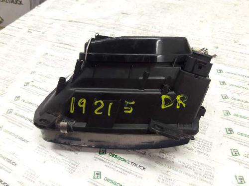 Right headlight VW POLO (6N2)  | BP21444564C29 