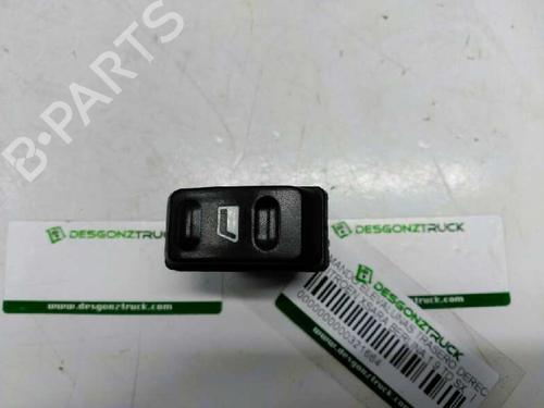 Used Right rear window switch CITROËN XSARA (N1) 1.9 TD (90 hp) 21429928
