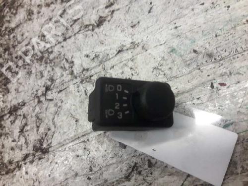 Used Switch NISSAN ALMERA II Hatchback (N16) [2000-2025]  21461350