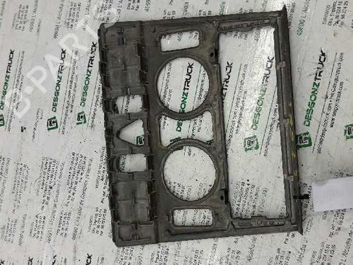 Used Middle console MERCEDES-BENZ C-CLASS (W202) [1993-2000]  21447526