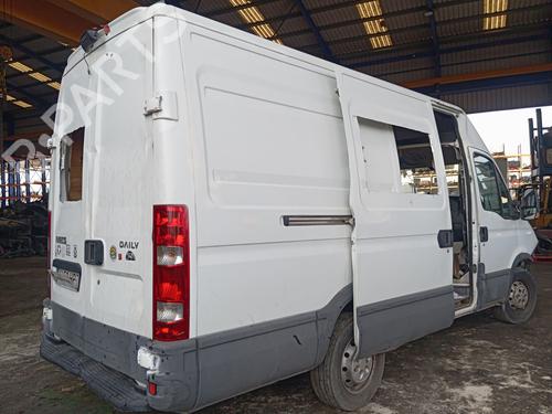 Left taillight IVECO DAILY IV Platform/Chassis 35S17 W, 35S17 WD | BP39744155C34 - Image 8