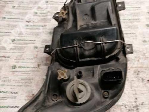 Left headlight MERCEDES-BENZ SPRINTER 2-t Bus (B901, B902) 213 CDI (902.671, 902.672) | BP24680210C28 