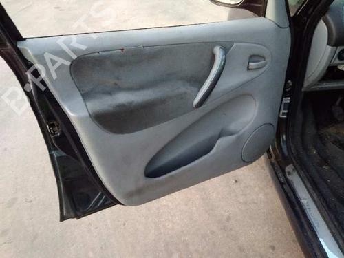 Fuse box CITROËN XSARA PICASSO (N68) 2.0 HDi | BP21398259E1 