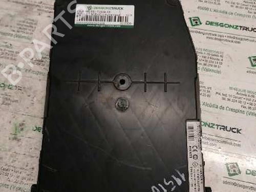 Fuse box RENAULT SCÉNIC II (JM0/1_)  | BP21452938E1 