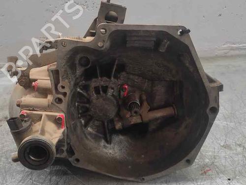Used Gearbox CHRYSLER VOYAGER / GRAND VOYAGER III (GS_, NS_) [1992-2001]  21405606