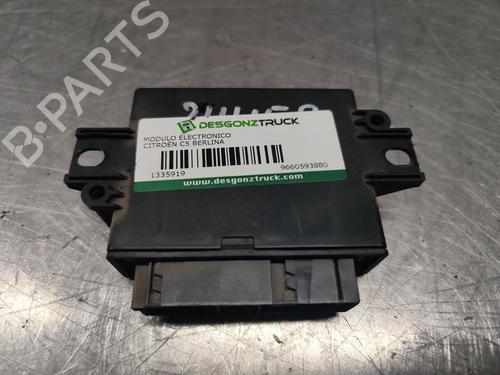 Used Electronic module Electronic module CITROËN C5 II (RC_) 2.0 HDi (RCRHRH) (136 hp) 33571514 33571514