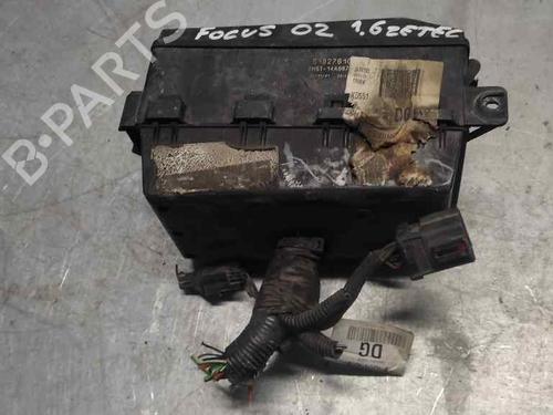 Zekeringkast FORD FOCUS I (DAW, DBW) 1.6 16V (100 hp) 21404294