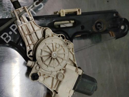 Front left window mechanism BMW 1 (E81) 118 d | BP29867117C22