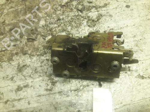 Used Front right lock MERCEDES-BENZ VITO Van (W638) [1997-2003]  21471011