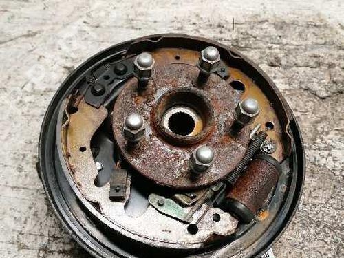 Used Right rear steering knuckle SUZUKI GRAND VITARA II (JT, TE, TD) 1.9 DDiS (JB419WD, JB419XD) (129 hp) 21474287