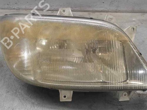 Used Right headlight MERCEDES-BENZ SPRINTER 2-t Van (B901, B902) 211 CDI (901.661, 901.662, 902.661, 902.662) (109 hp) 21415797