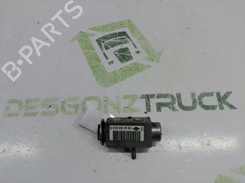 Used Electronic sensor Electronic sensor MERCEDES-BENZ E-CLASS (W211) E 270 CDI (211.016) (177 hp) 33607846 33607846