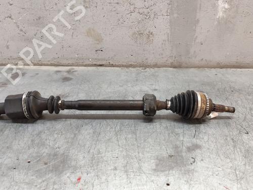 Used Right front driveshaft RENAULT MEGANE I Coach (DA0/1_) 1.9 dCi (DA05, DA1F) (102 hp) 28811484