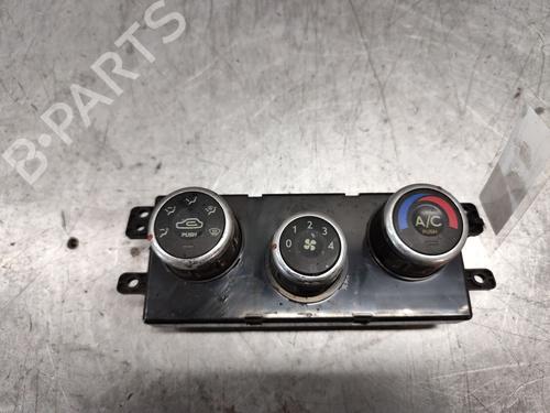 Used Climate control HYUNDAI TUCSON (JM) 2.0 CRDi All-wheel Drive (113 hp) 28586100